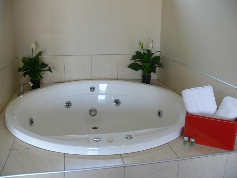 Stay 284 Rotorua - Refurbished Modern Accommodation Exteriör bild